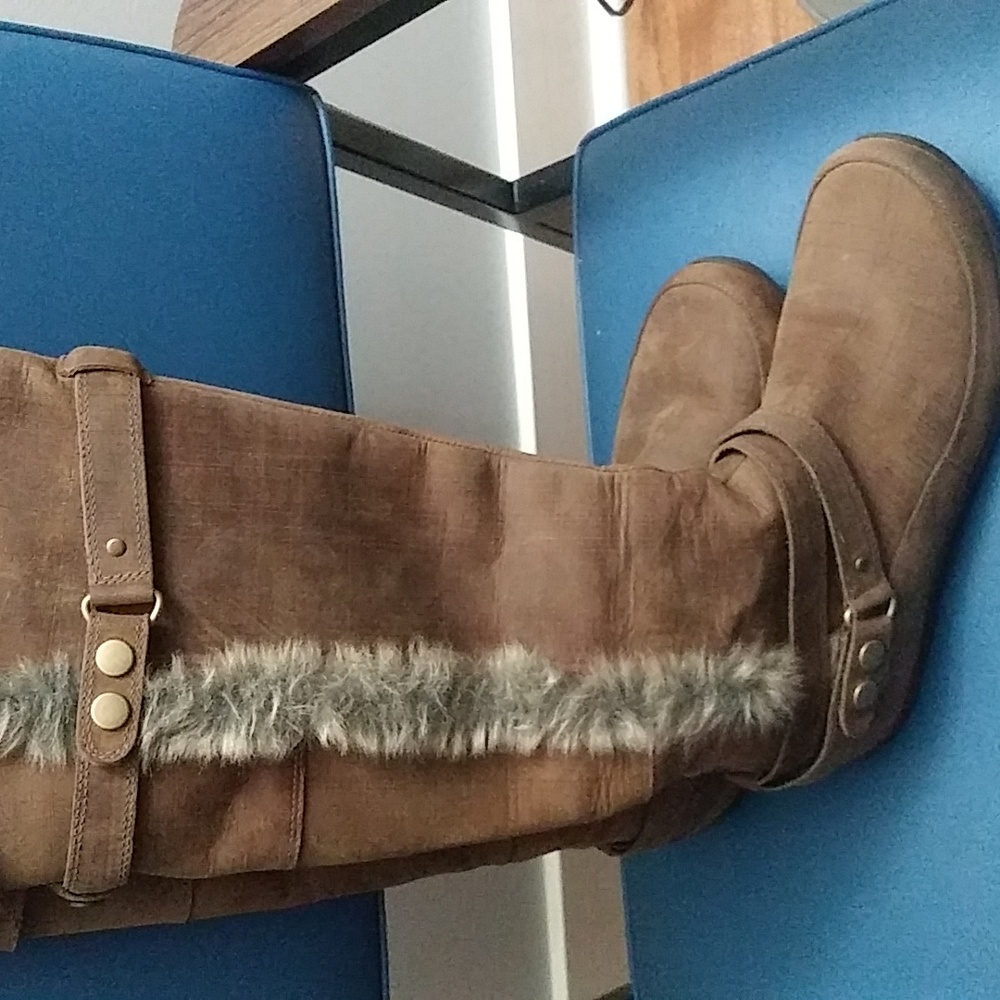 The North Face Brianna Tall Primaloft Insulated Boots, Womens size 7.5, Brown